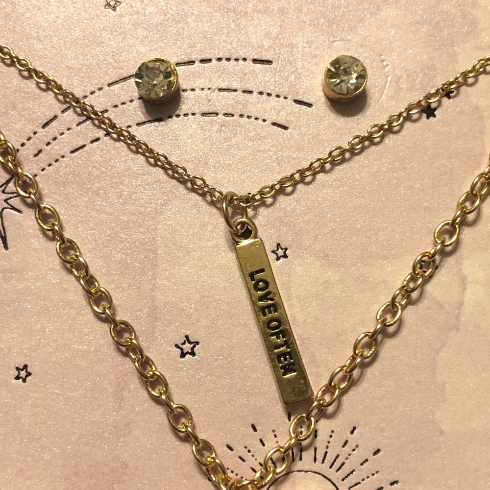 NWT•BCBGeneration Inspirational DBL strand set - Picture 8 of 10